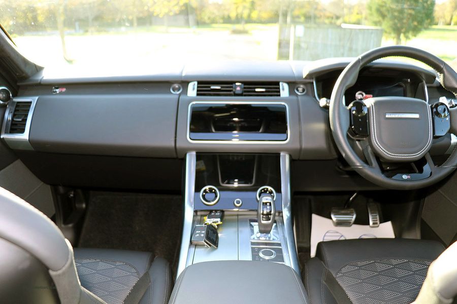 Range Rover Sport SVR 5.0 V8