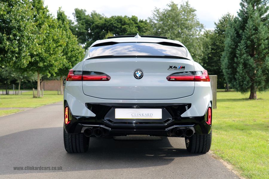 BMW X4M Competition Ultimate Pack