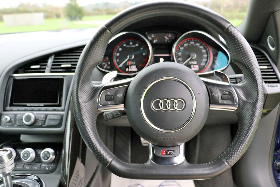 Audi R8 V10 Plus Coupe STronic