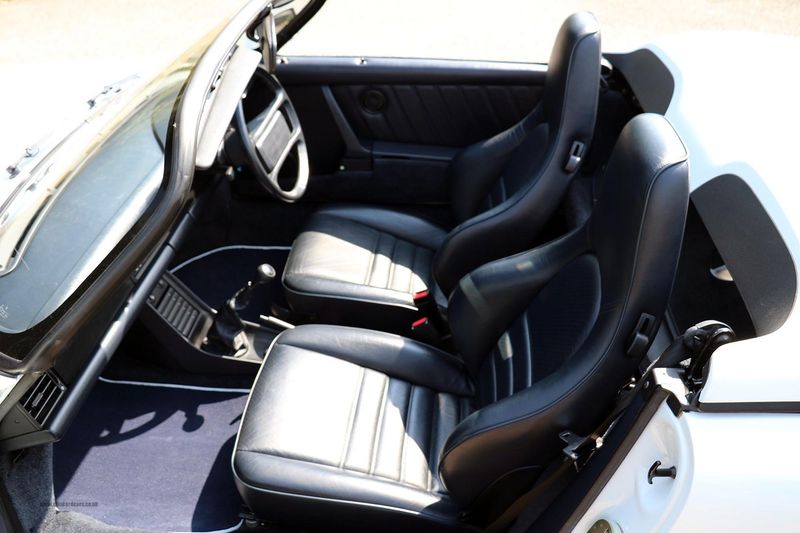 Porsche 911 Speedster