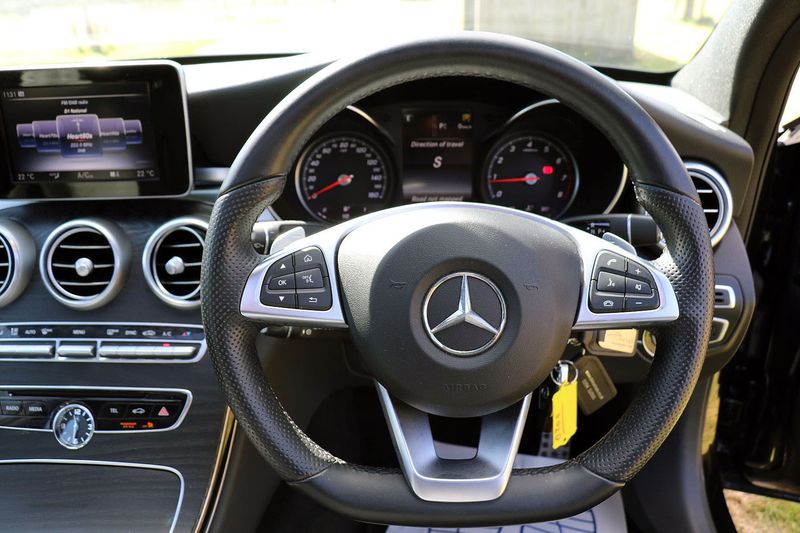 Mercedes C200 AMG Line Automatic Pemium