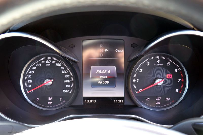 Mercedes C200 AMG Line Automatic Pemium