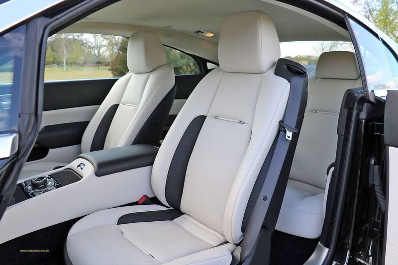 Rolls Royce Wraith Black Badge