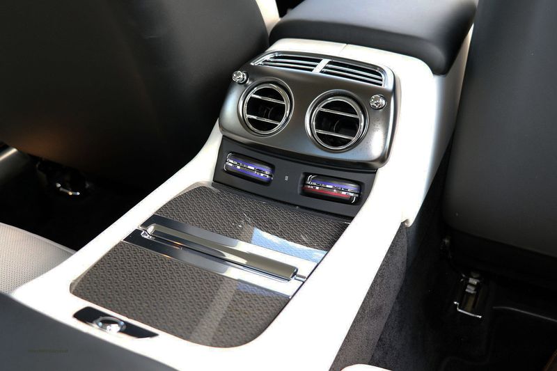 Rolls Royce Wraith Black Badge