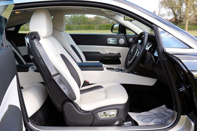 Rolls Royce Wraith Black Badge