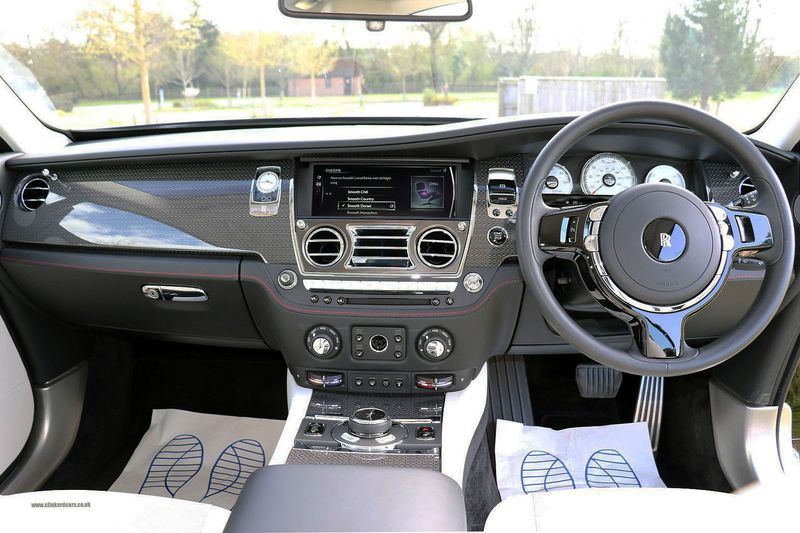 Rolls Royce Wraith Black Badge