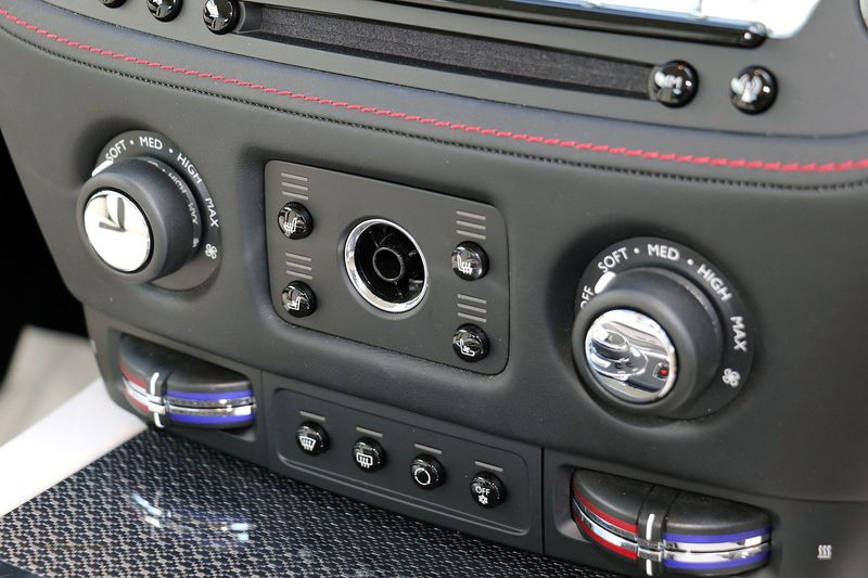 Rolls Royce Wraith Black Badge