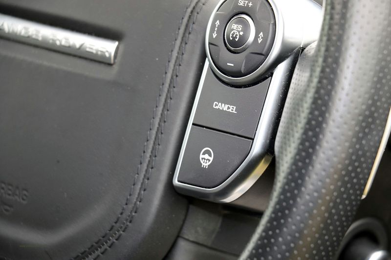 Range Rover Sport SVR 1 Owner-Carbon Packs