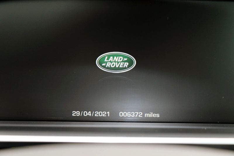 Range Rover Sport SVR 1 Owner-Carbon Packs