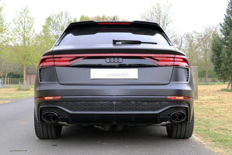 Audi RS Q8 Vorsprung