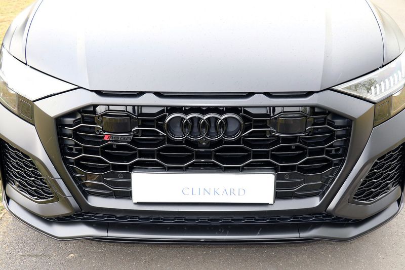 Audi RS Q8 Vorsprung