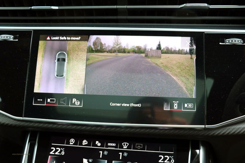 Audi RS Q8 Vorsprung