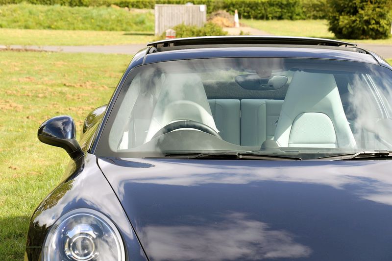 Porsche 991 Carrera Coupe PDK