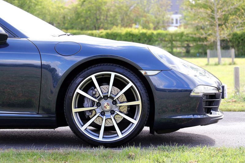 Porsche 991 Carrera Coupe PDK