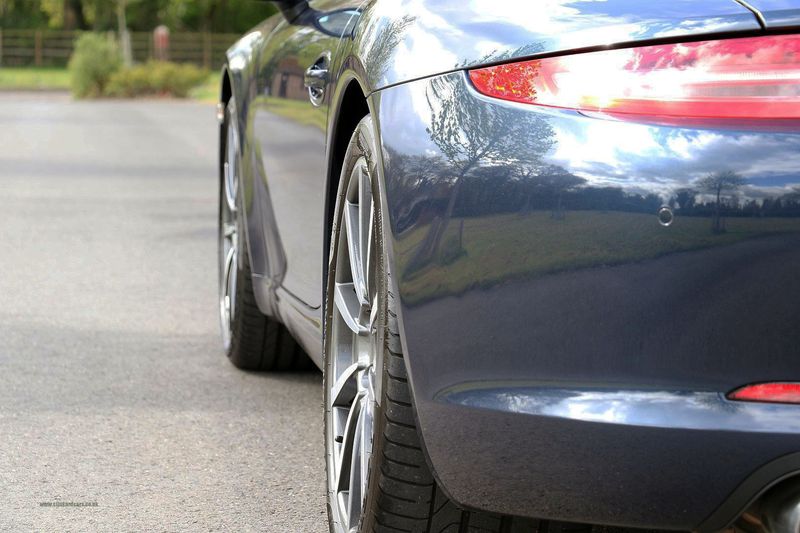 Porsche 991 Carrera Coupe PDK