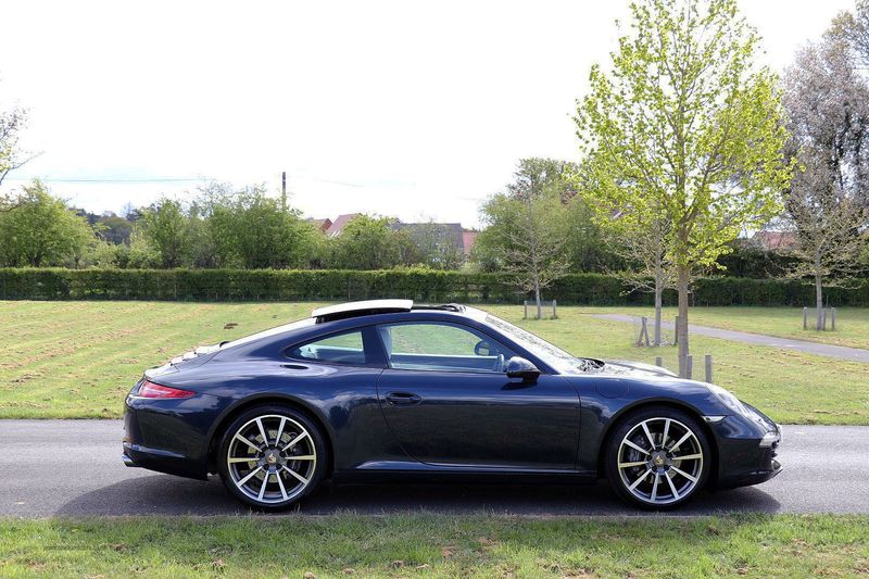 Porsche 991 Carrera Coupe PDK