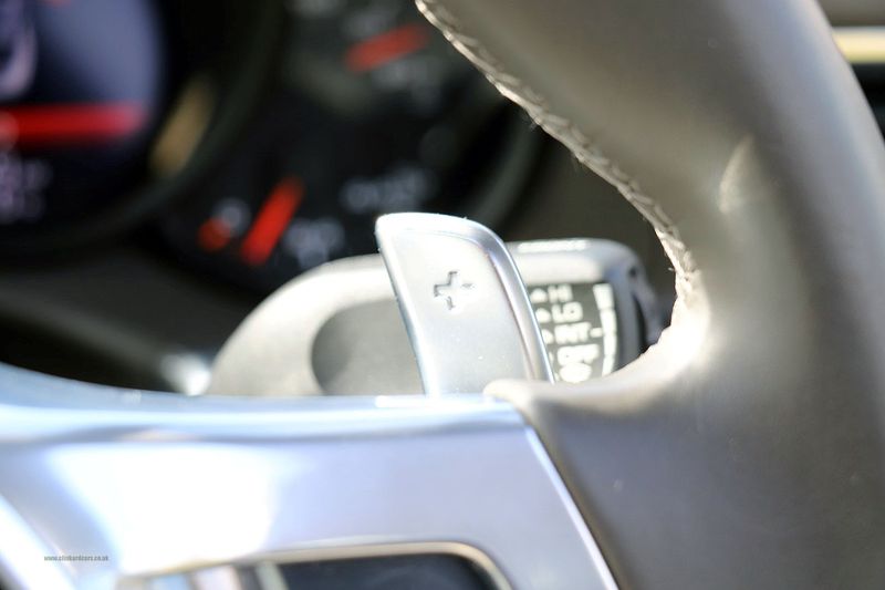 Porsche 991 Carrera Coupe PDK