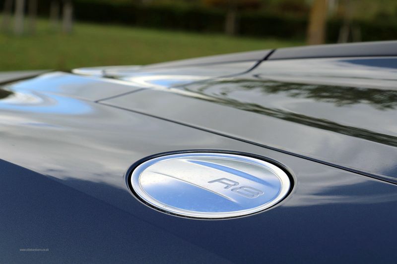 Audi R8 V10 Spyder STronic