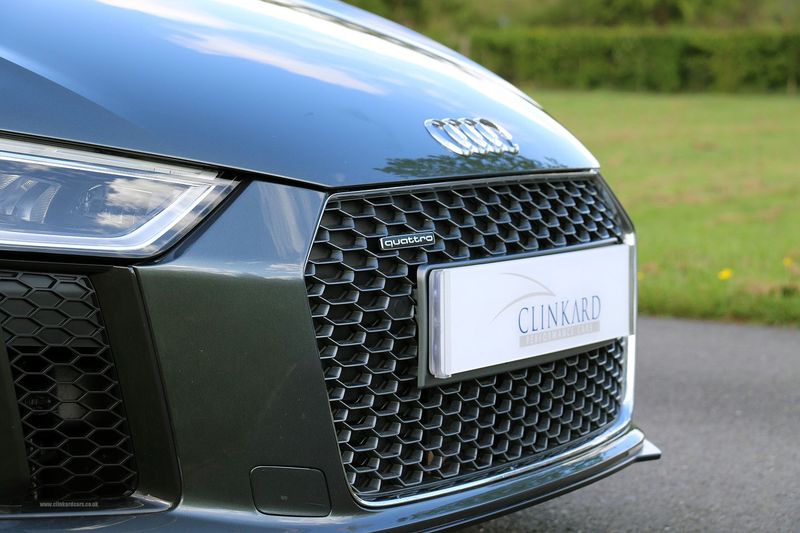 Audi R8 V10 Spyder STronic