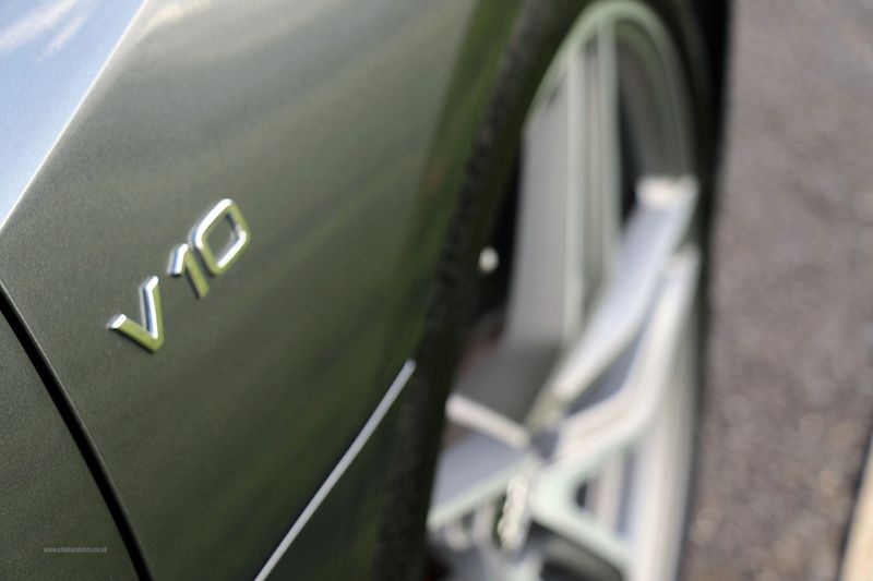 Audi R8 V10 Spyder STronic