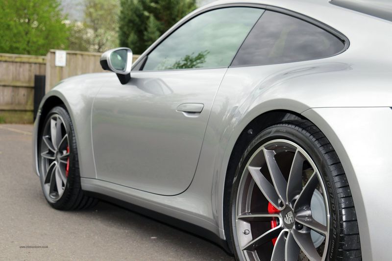 Porsche Carrera S Coupe PDK (992)