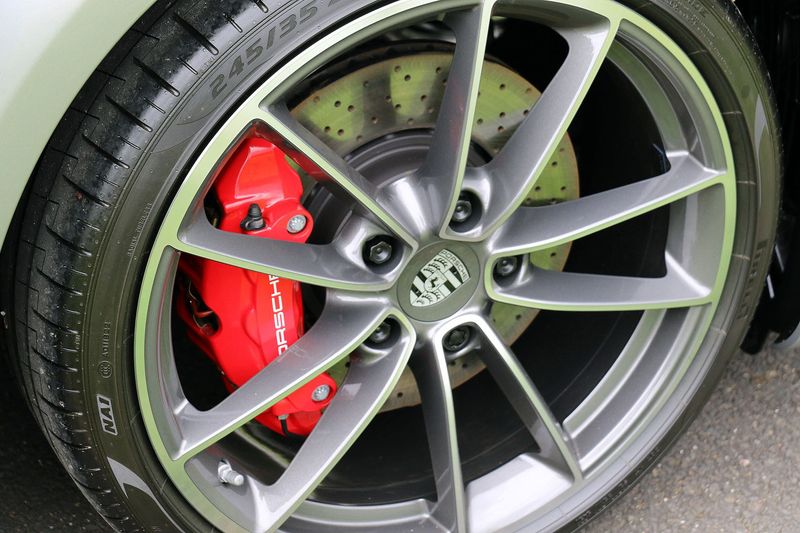 Porsche Carrera S Coupe PDK (992)