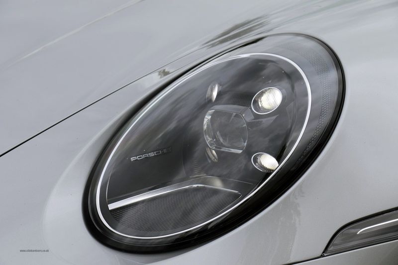 Porsche Carrera S Coupe PDK (992)