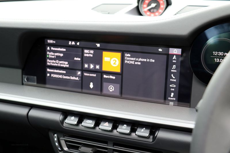 Porsche Carrera S Coupe PDK (992)