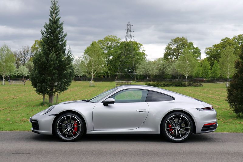 Porsche Carrera S Coupe PDK (992)