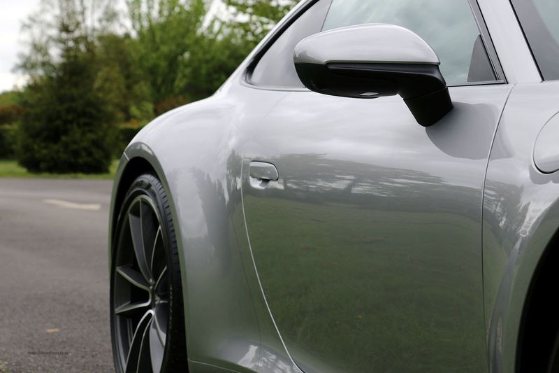 Porsche Carrera S Coupe PDK (992)