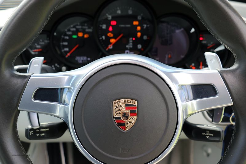 Porsche 991 Carrera 4 Coupe PDK