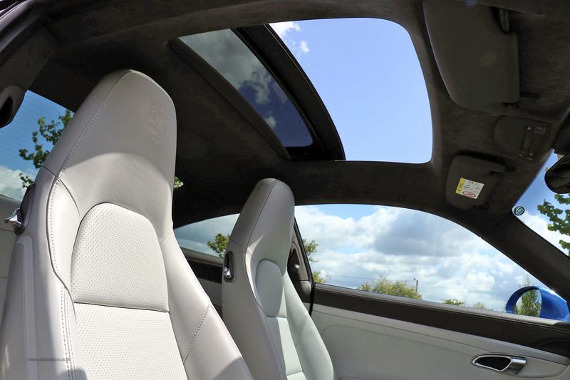 Porsche 991 Carrera 4 Coupe PDK