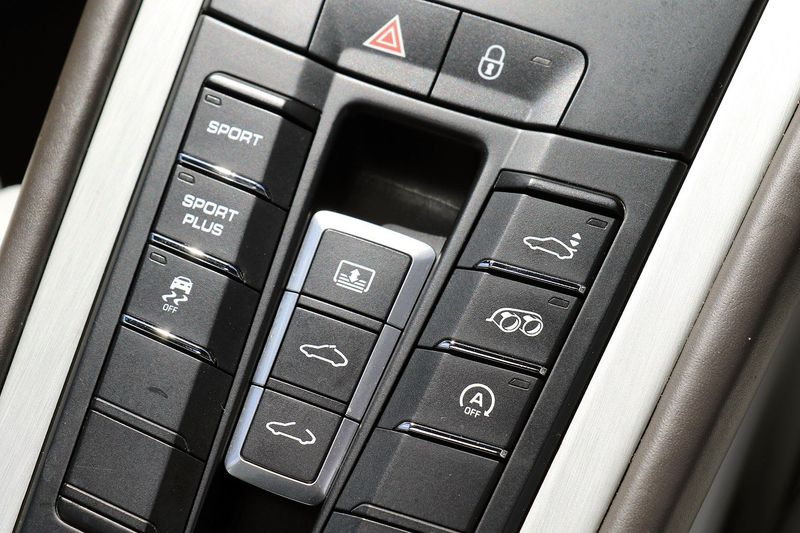 Porsche 991 Carrera 4 Coupe PDK