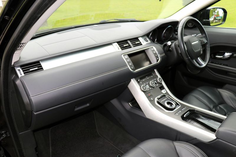 Range Rover Evoque Prestige 2.2D