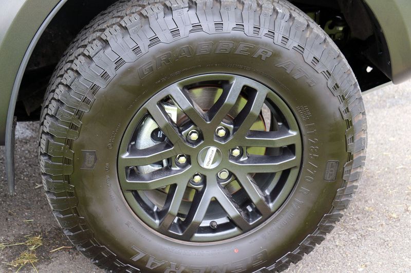 Ford Ranger 2.0 EcoBlue Raptor Double Cab Pickup Automatic VAT Qualifying