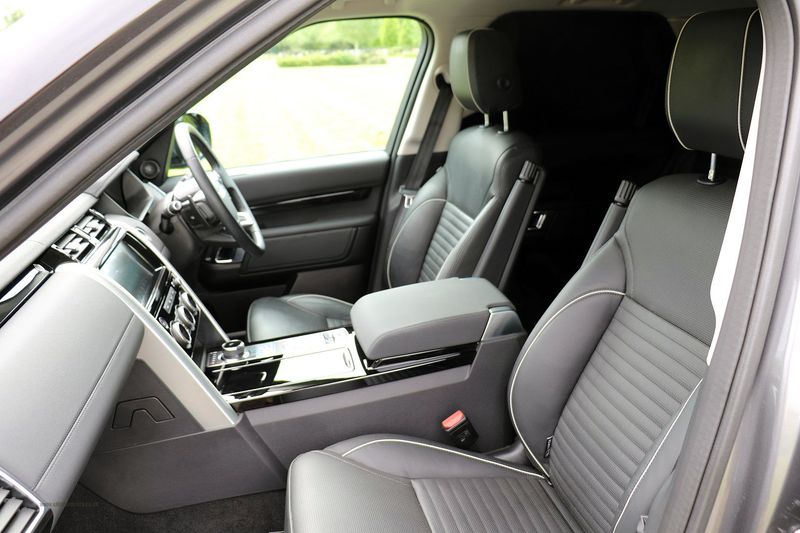 Landrover Discovery Commercial 3.0 TD V6 HSE with Rear Seat Conversion by Scot Seats