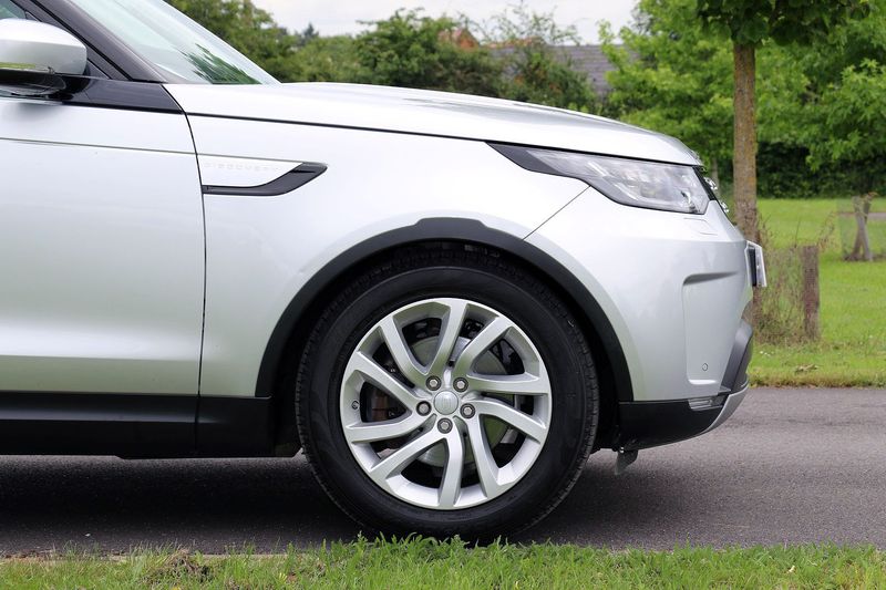 Landrover Discovery 3.0 TD6 HSE Commercial