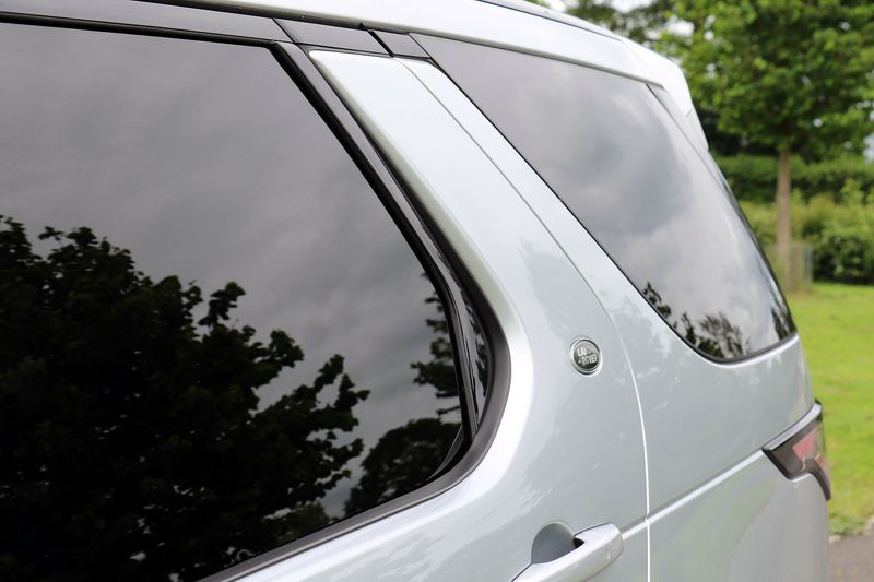 Landrover Discovery 3.0 TD6 HSE Commercial