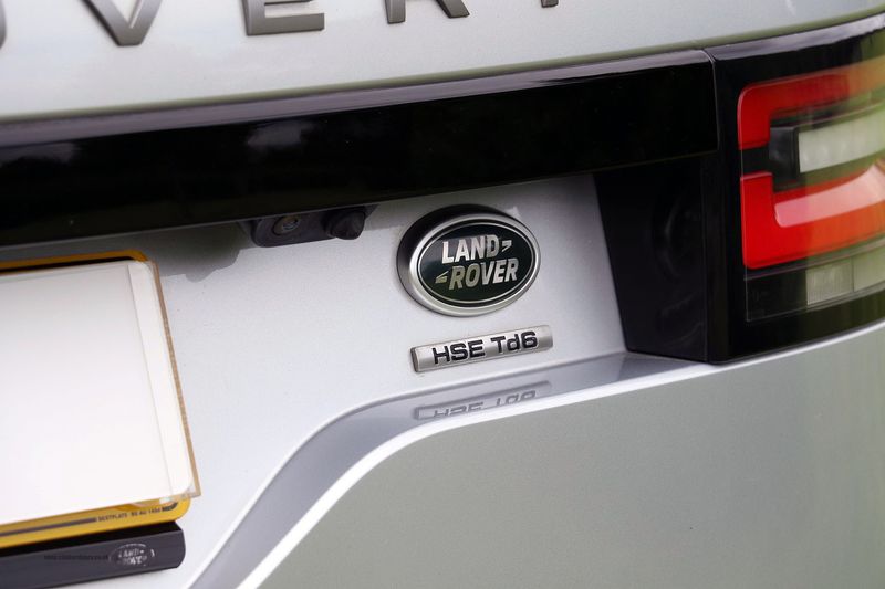 Landrover Discovery 3.0 TD6 HSE Commercial
