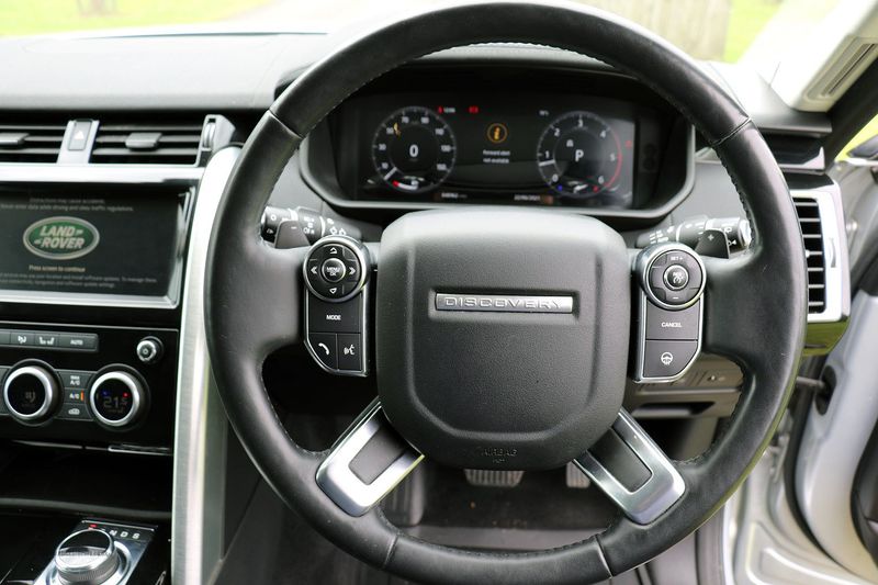 Landrover Discovery 3.0 TD6 HSE Commercial