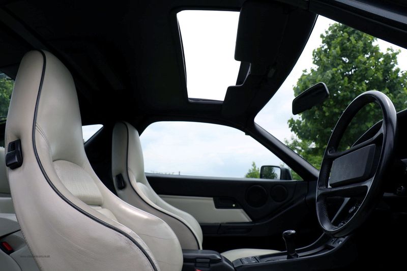 Porsche 928 S4 5.0 GT V8 Manual