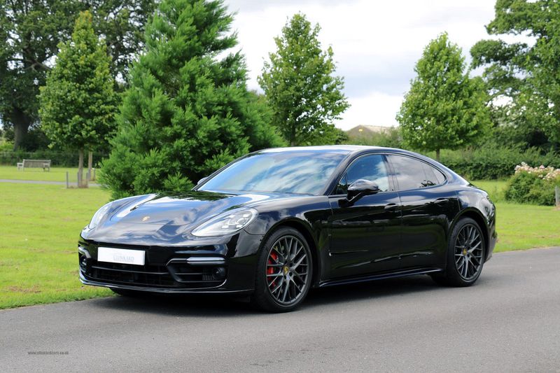 Porsche Panamera Turbo