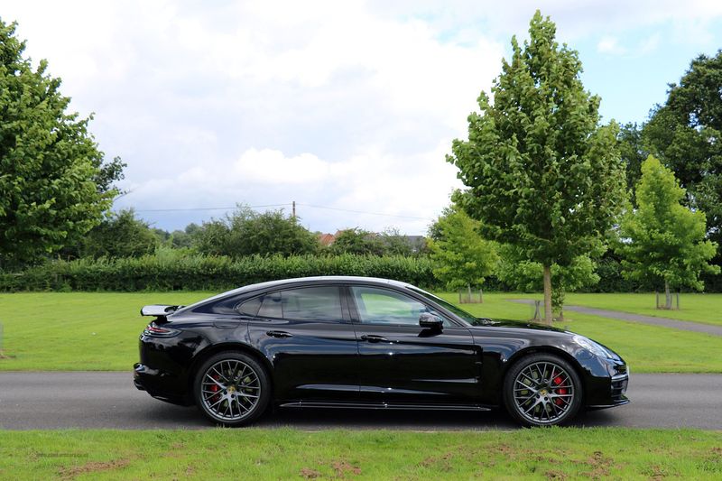 Porsche Panamera Turbo
