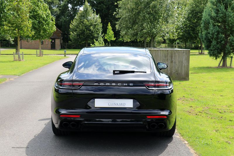 Porsche Panamera Turbo