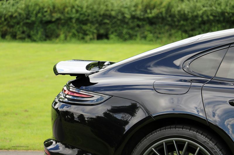 Porsche Panamera Turbo