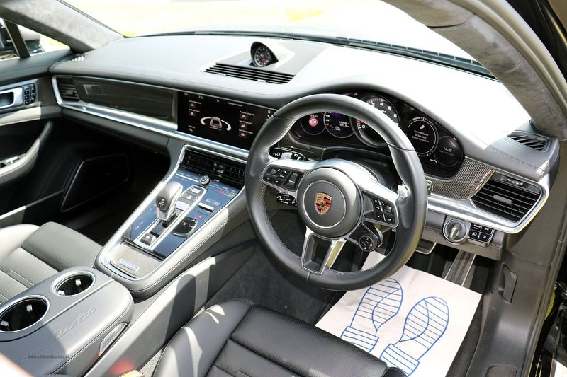 Porsche Panamera Turbo