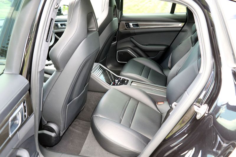 Porsche Panamera Turbo