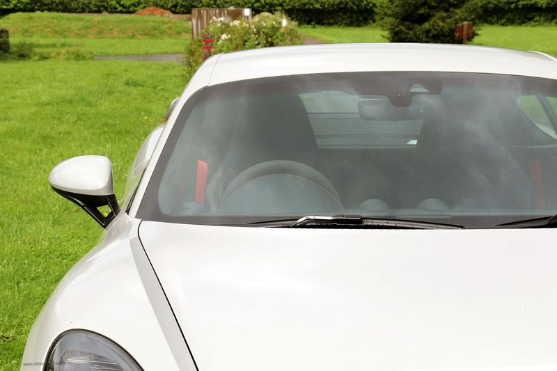 Porsche Cayman GT4 PDK