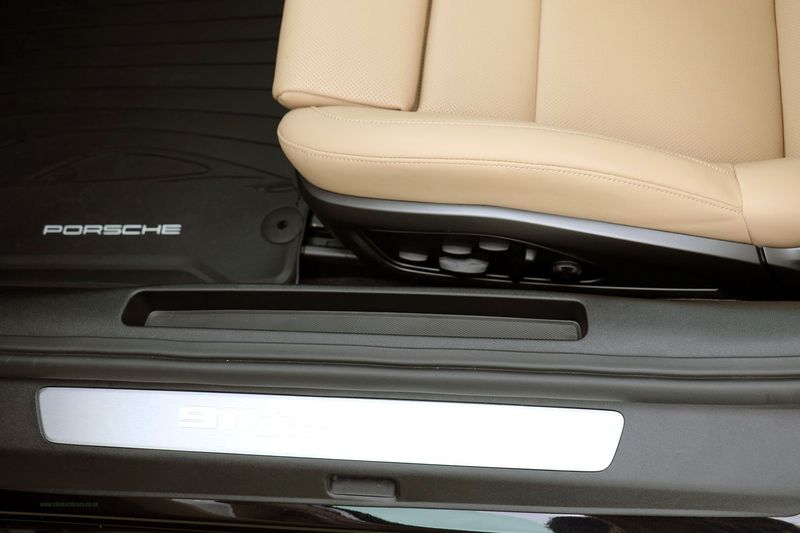 Porsche 992 Turbo S Coupe