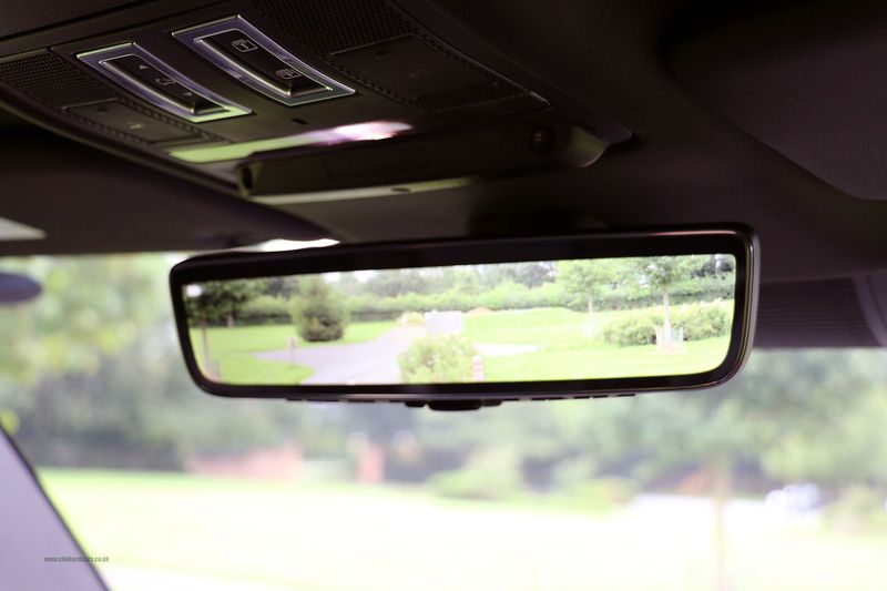 Landrover Defender 90 5.0 P525 3 Door